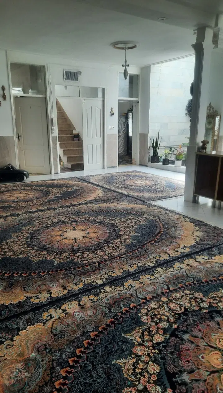خانه واقع در میدان ظفر جاده قدیم