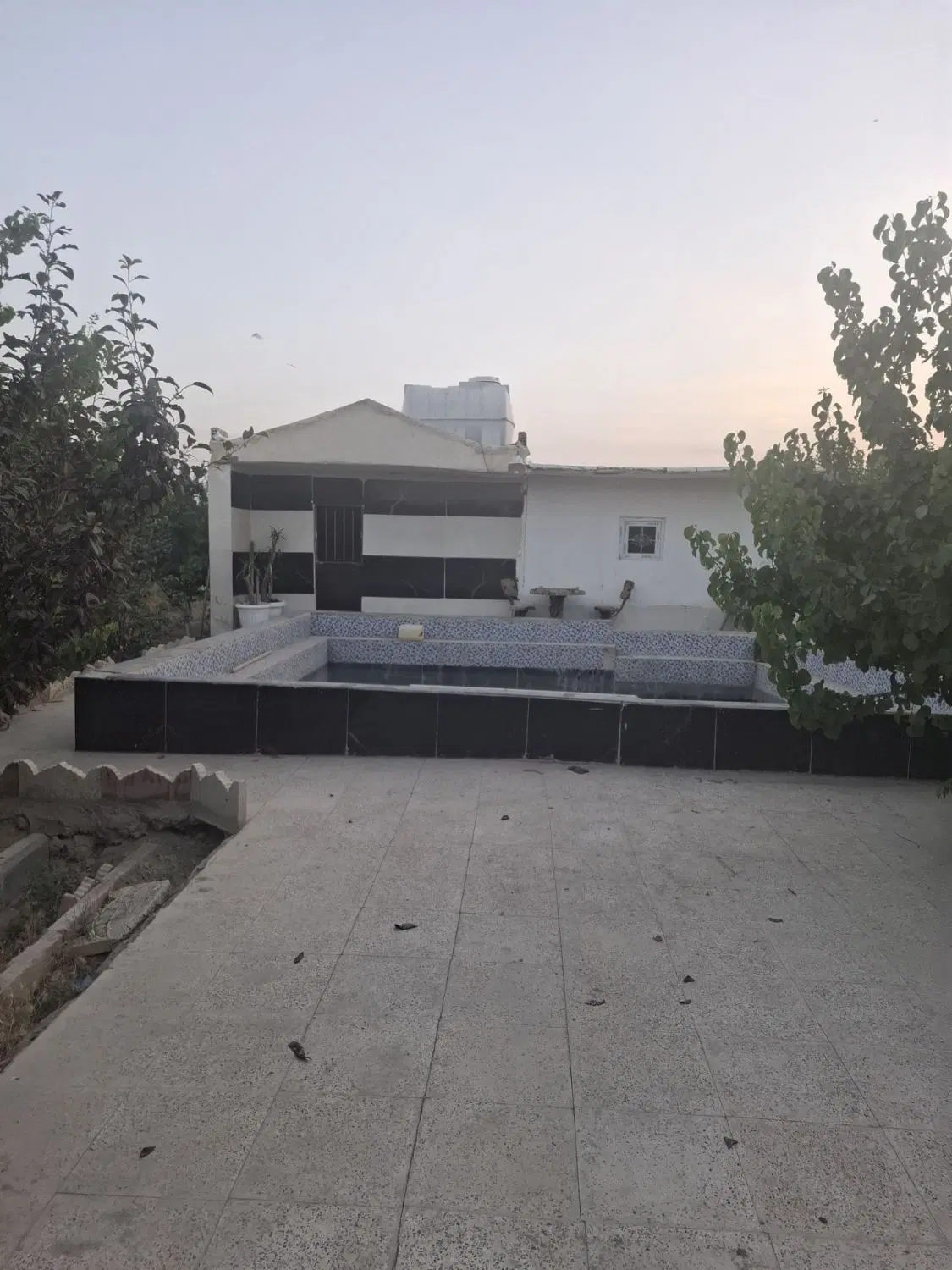 باغ در وهن اباد