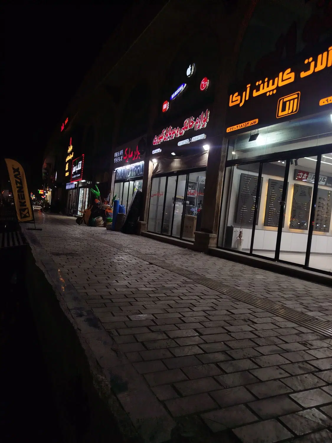 رهن و اجاره مغازه 65متری