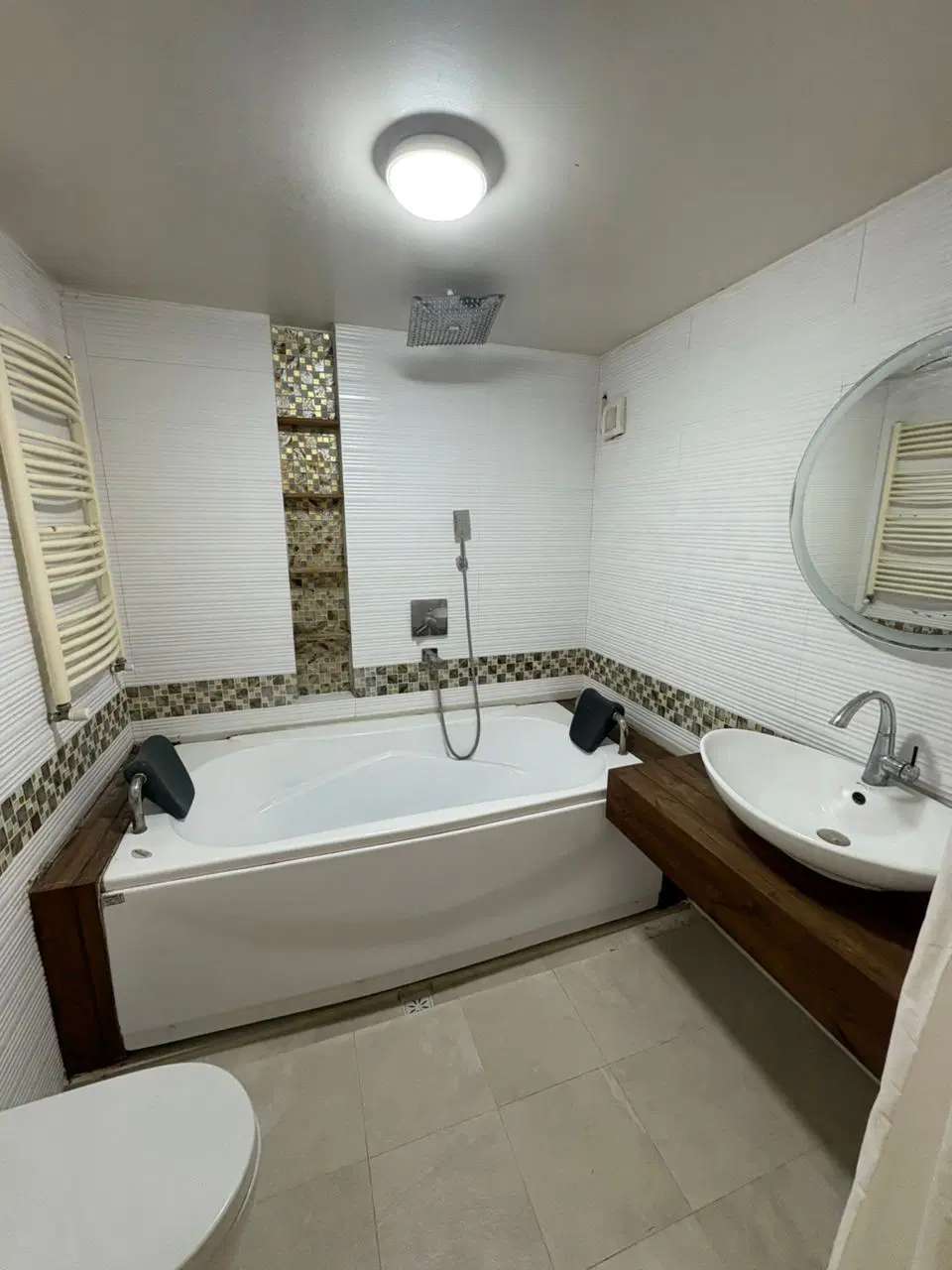 ۱۲۰ متر_ دو خواب_ تاپ لوکیشن