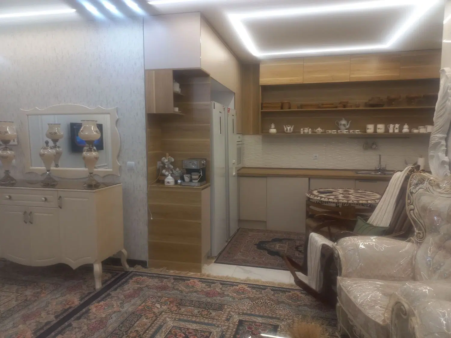 فروش آپارتمان ۹۳متر اندیشه ۳