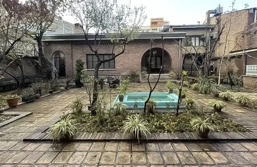 ویلایی ۲۴۰ متر فرهنگیان فاز ۲