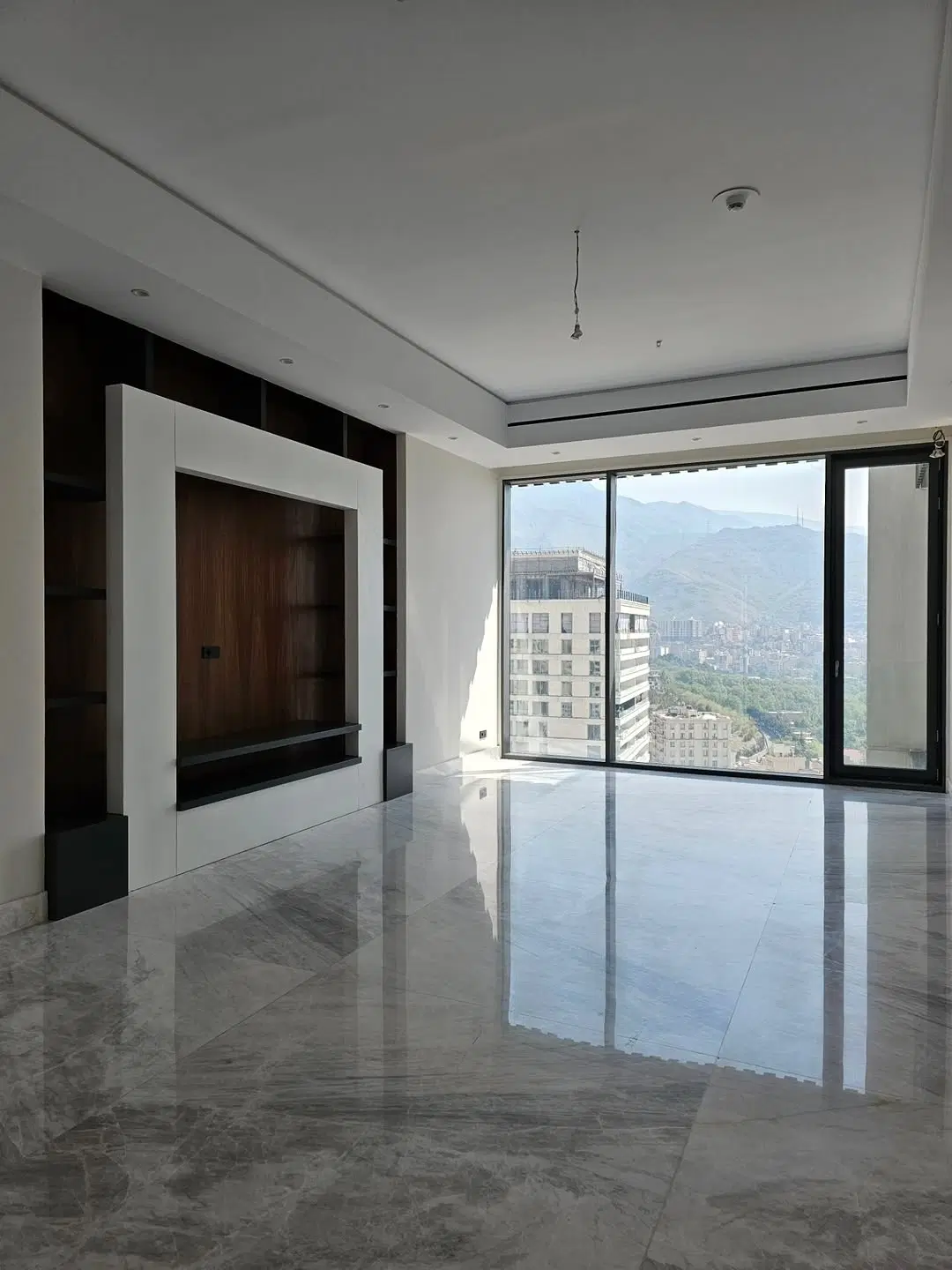 اجاره آپارتمان ۲ خواب ۱۲۰ متری_تک واحدی