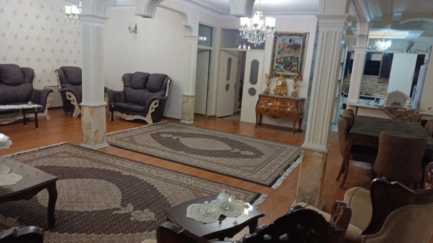 حیاط ۱۸۵ متری ششگلان