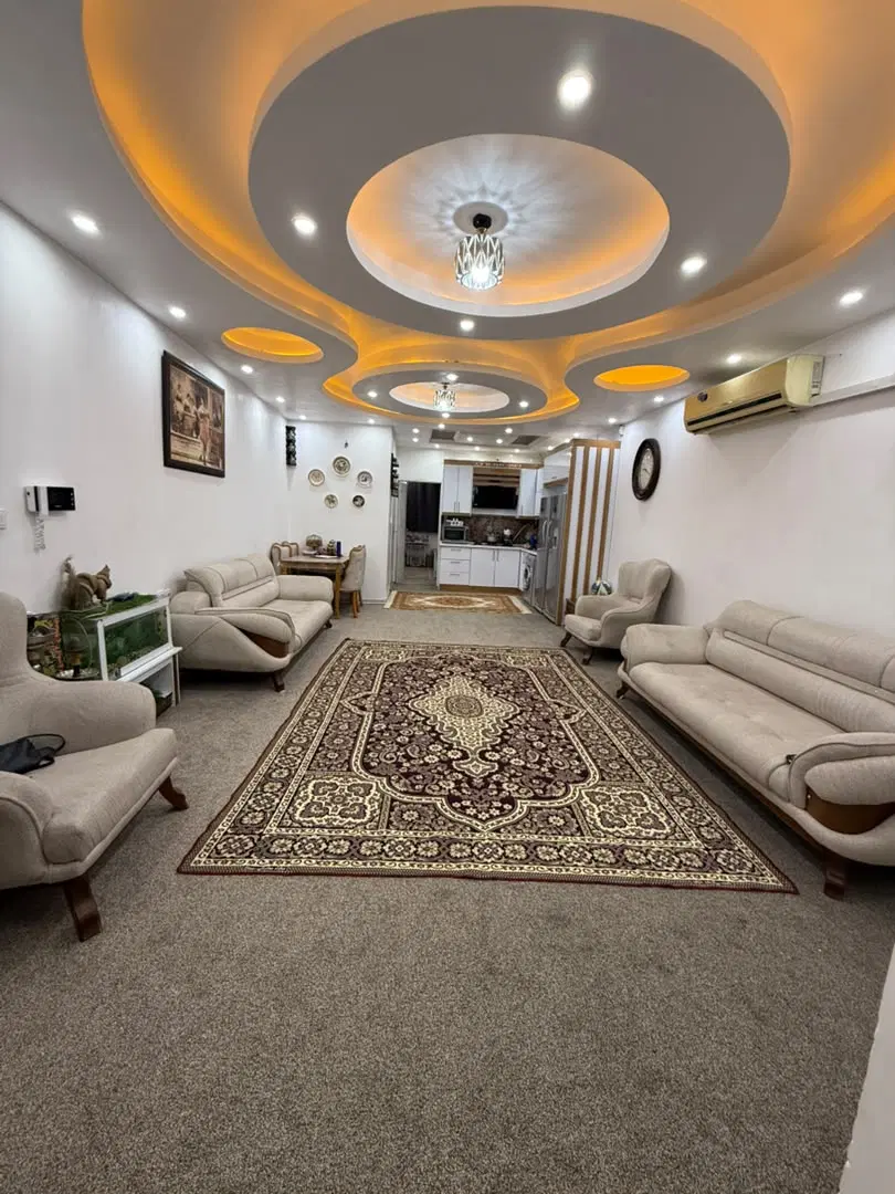 فروش واحد ۹۰متری _خیابان های لاله
