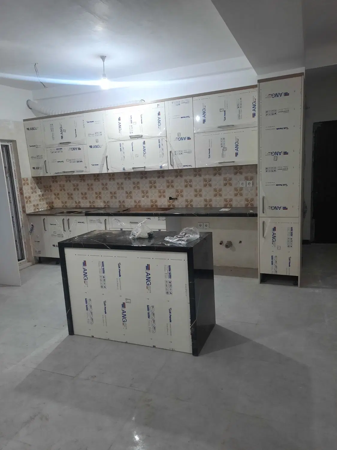 آپارتمان ۱۰۰ متری ۲ خواب