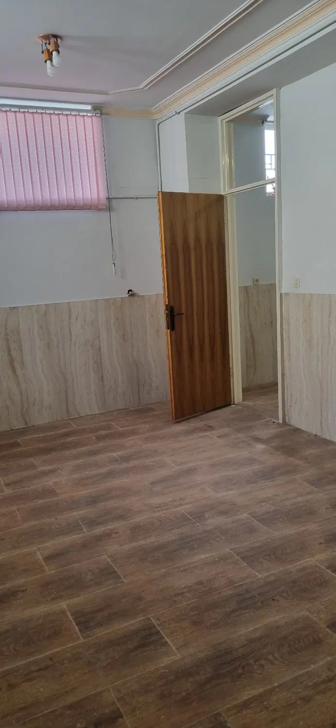 زیر زمین نعل اسبی دانشجویی