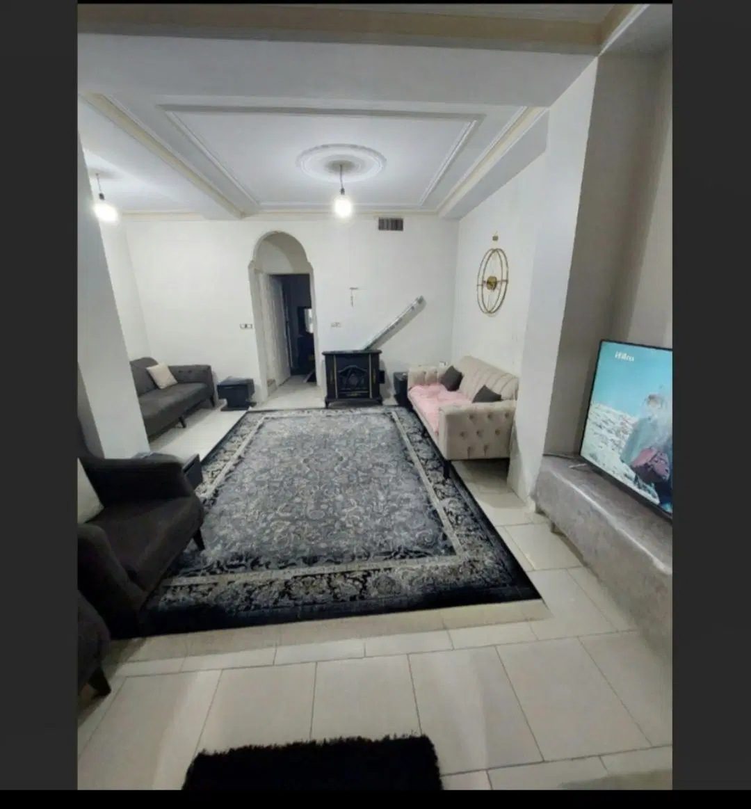 اجاره واحد ۶۰ متری طبقه دوم