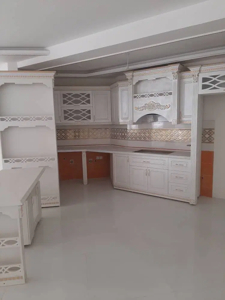 آپارتمان 130 متری اقدسیه