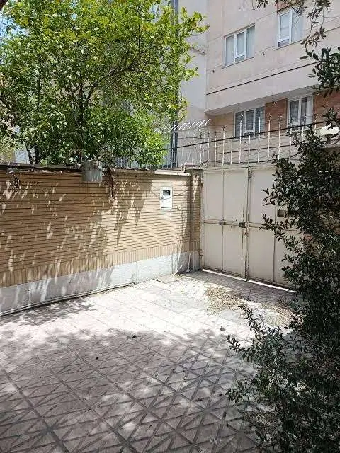 ویلایی دربست دوطبقه حیاط دار شیخ صدوق