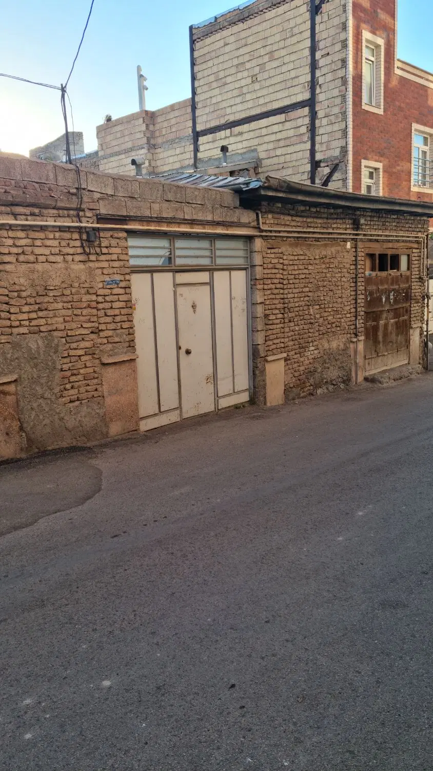 ملک استثنایی در مرکز شهر(ساطیلو)