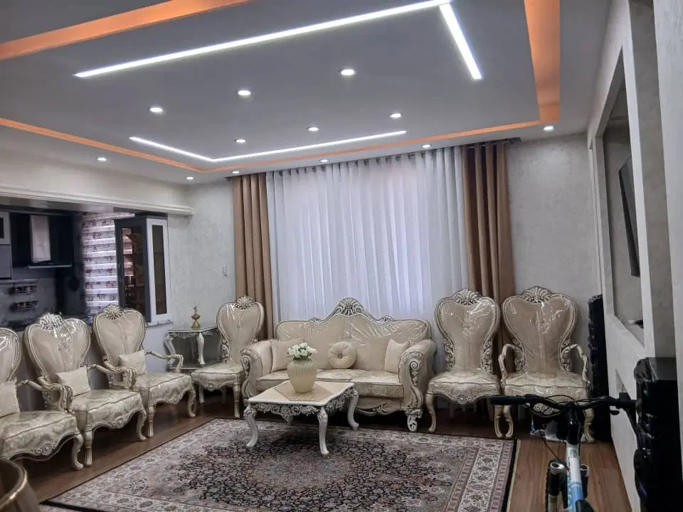 شادآباد ۱۱۵متر۳خوابه با پارکینگ