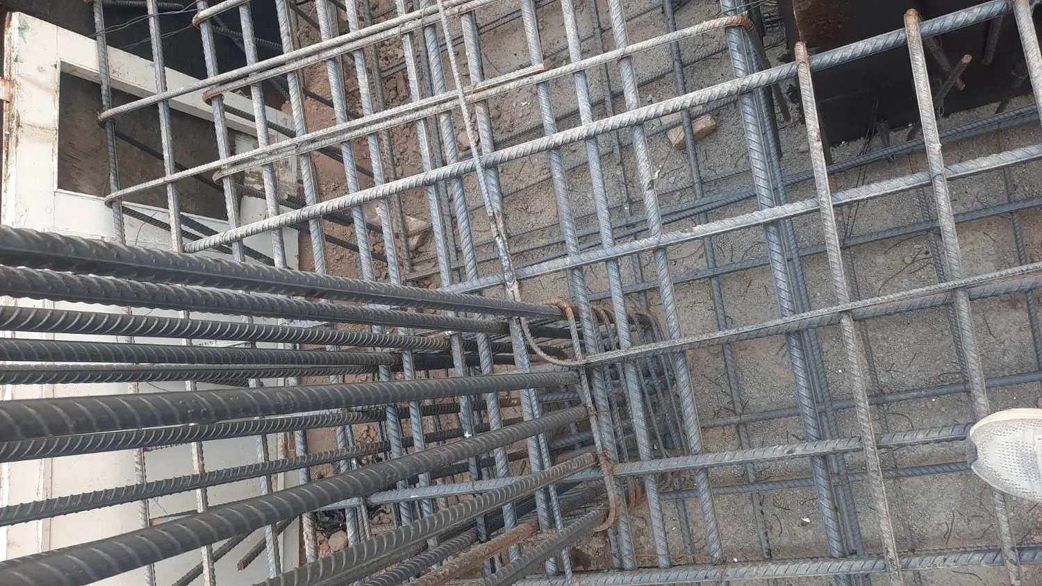 مشارکت در ساخت