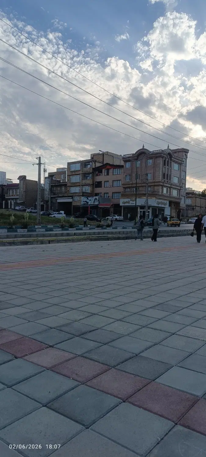 چهارطبقه تجاری مسکونی یکجا فروش یا معاوضه
