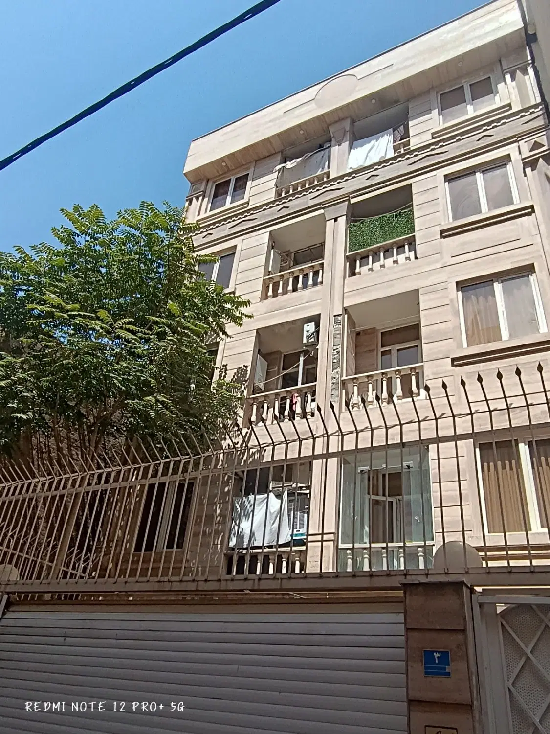 ۴۴ متر تکخواب آسانسور دار سرمایه‌گذاری قصردشت