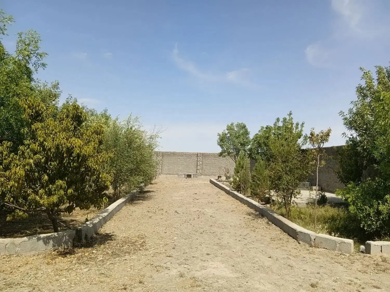 باغ چهاردیواری