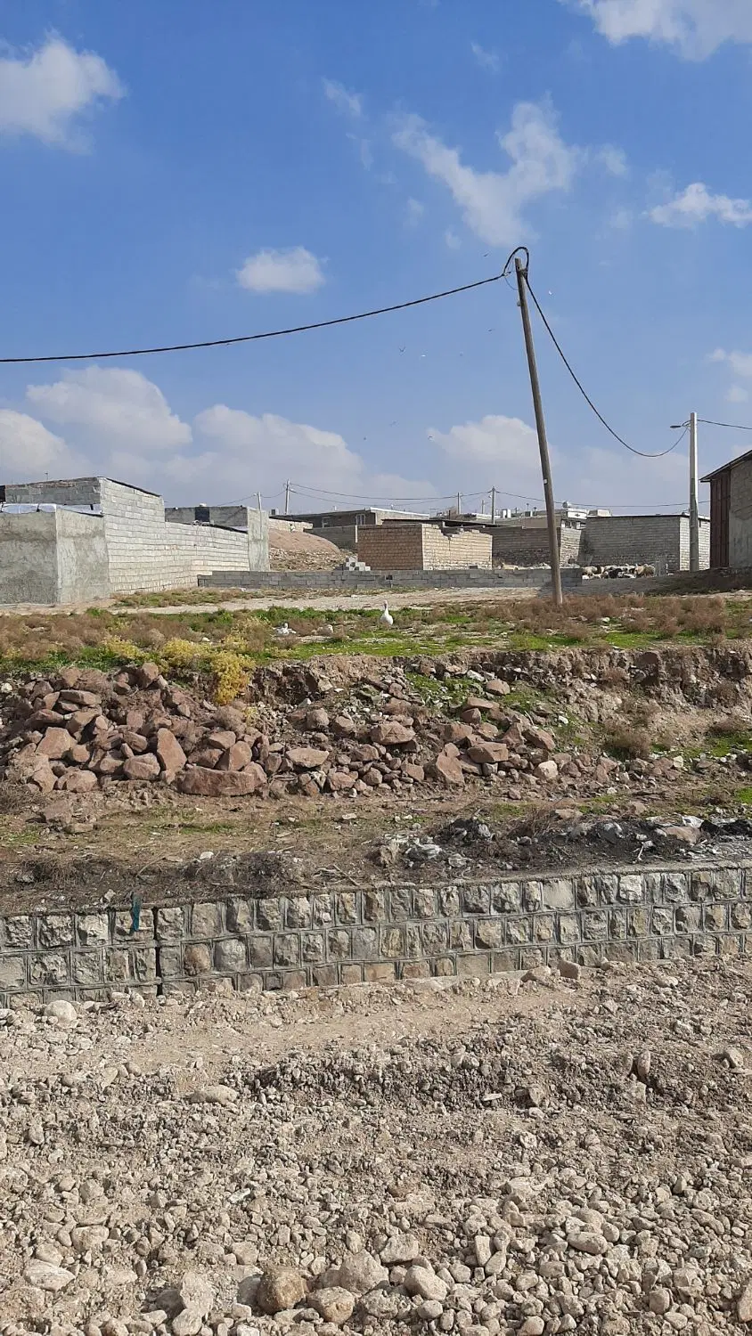 زمین مسکونی ۲۵۰متر