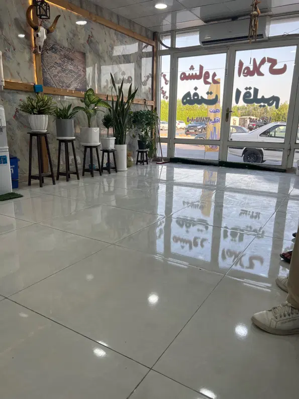 فاز ۶آپارتمان ۹واحدی روبه نما نزدیک بازارچه ۱۲۳۴۵۶