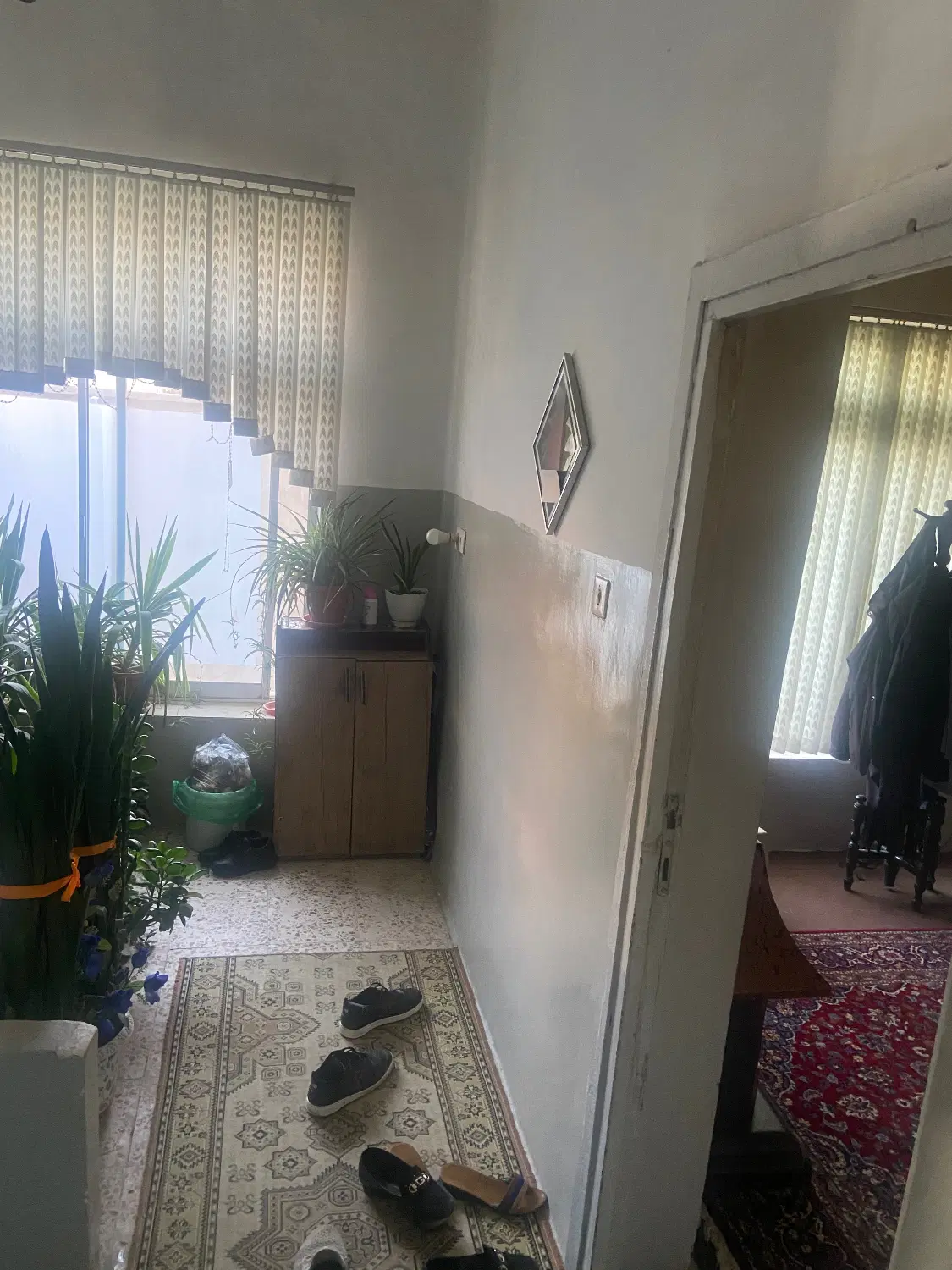 خانه دوطبقه خیام
