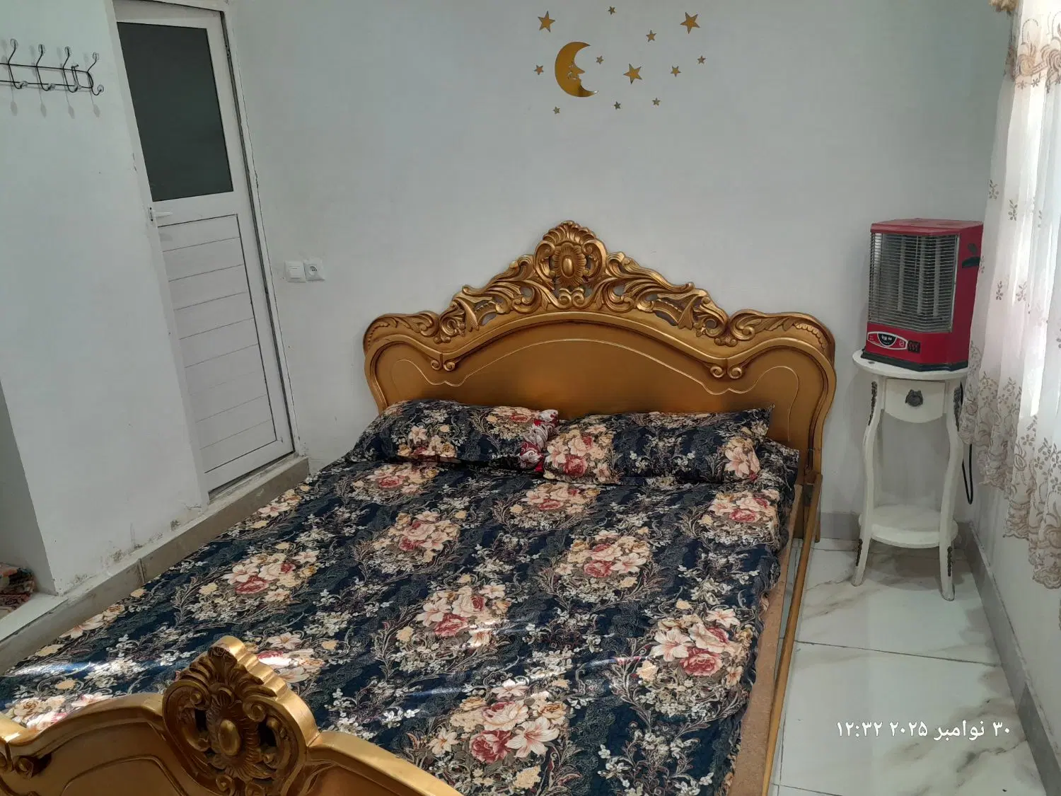 فروش ویلا باغچه زمین ۲۵۰ متری