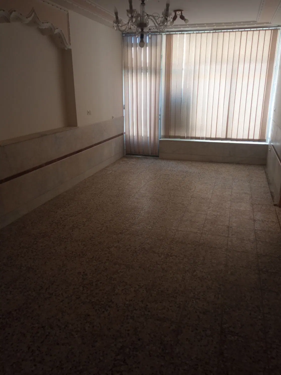 خانه کرایه100متری جنوبی هم کف