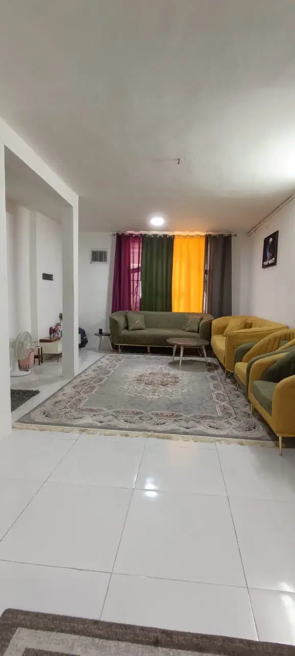 ابوطالب ۵۲ همکف