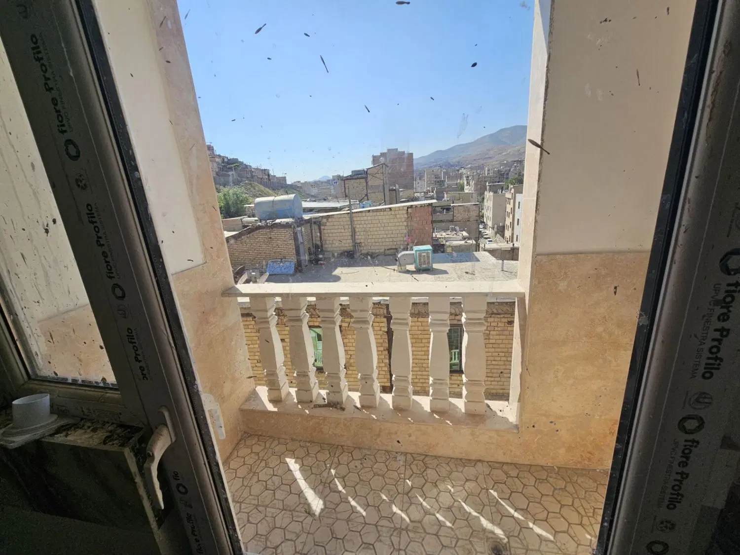 واحد 56متری فول امکانات نوساز .صنوبر