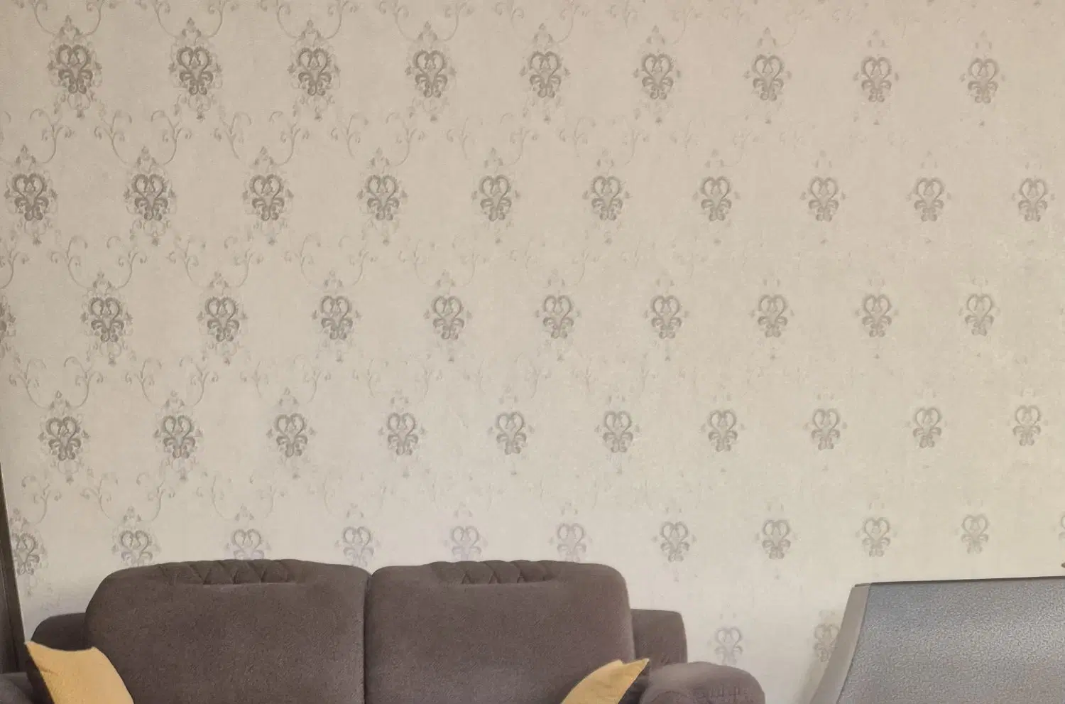 رهن و اجاره خانه ویلایی.باغشاه بالا ابتدای کوچه۶