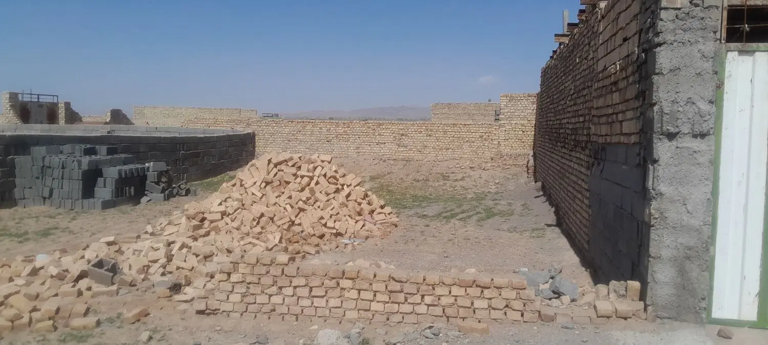 زمین دهنه ۱۰