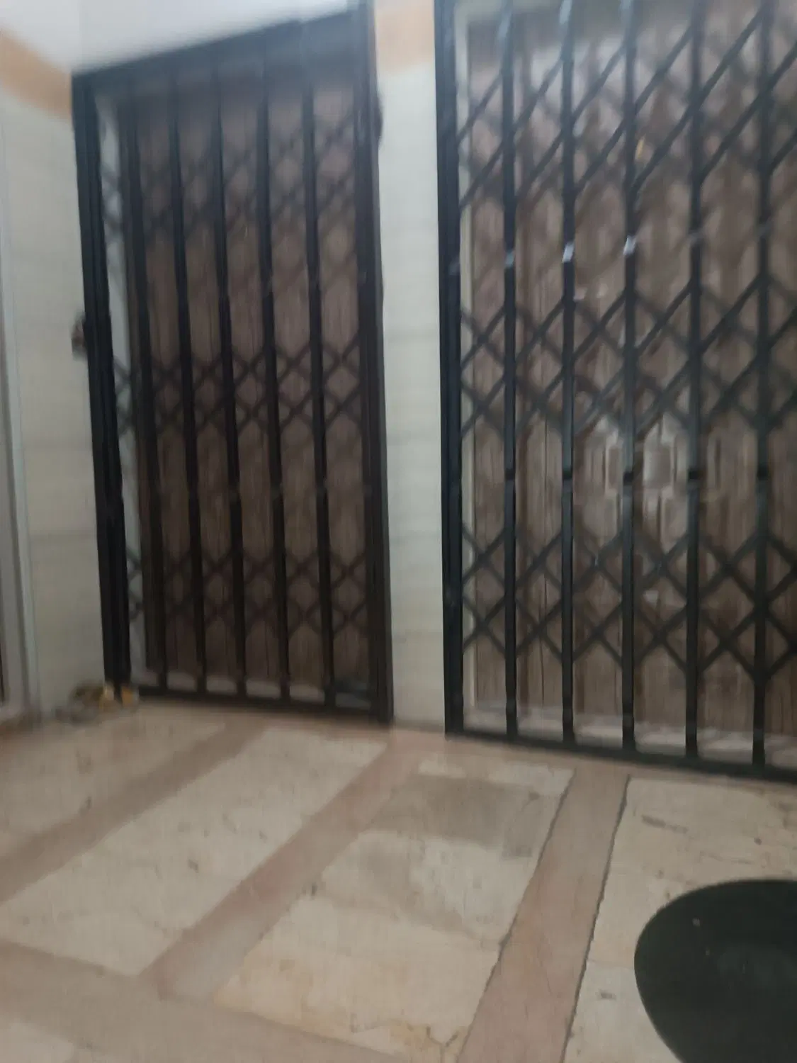 رهن و اجاره واحد ۵۶متری با پا کینگ سندی