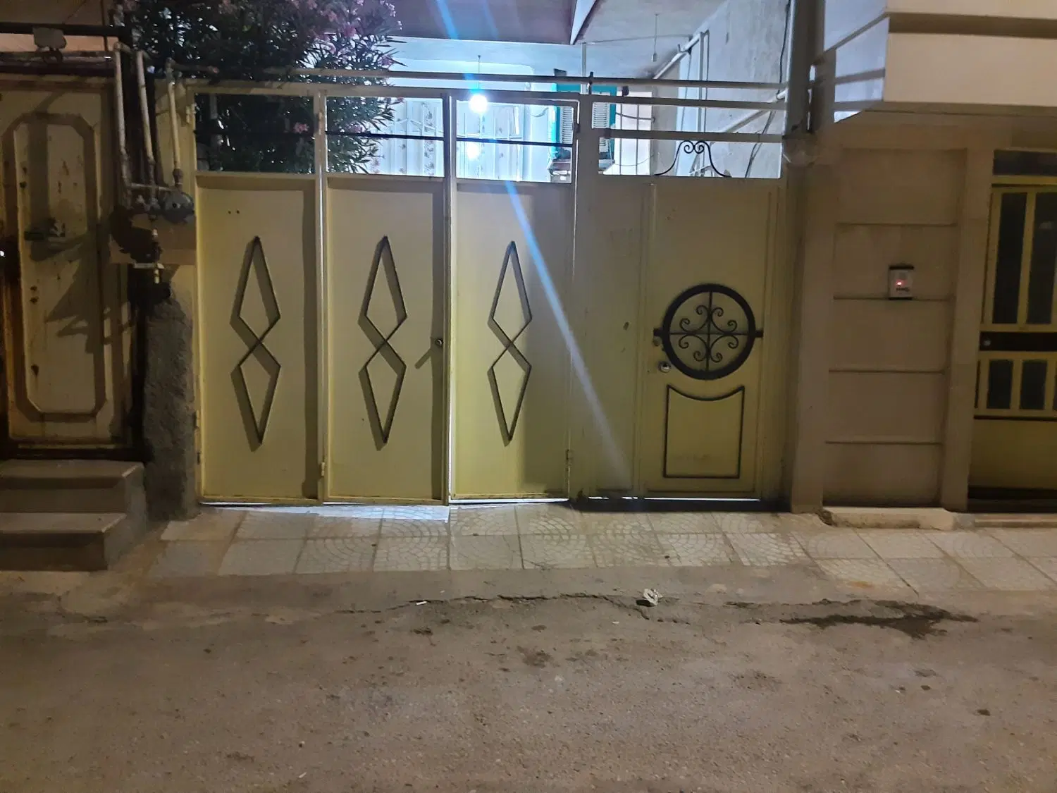 رهن و اجاره منزل کرناچی