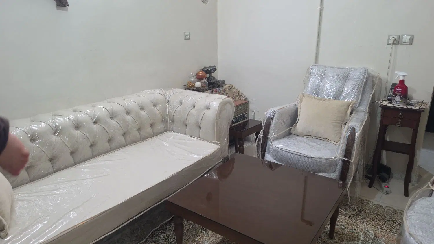 یک واحد زیر زمین ۶۵ متری