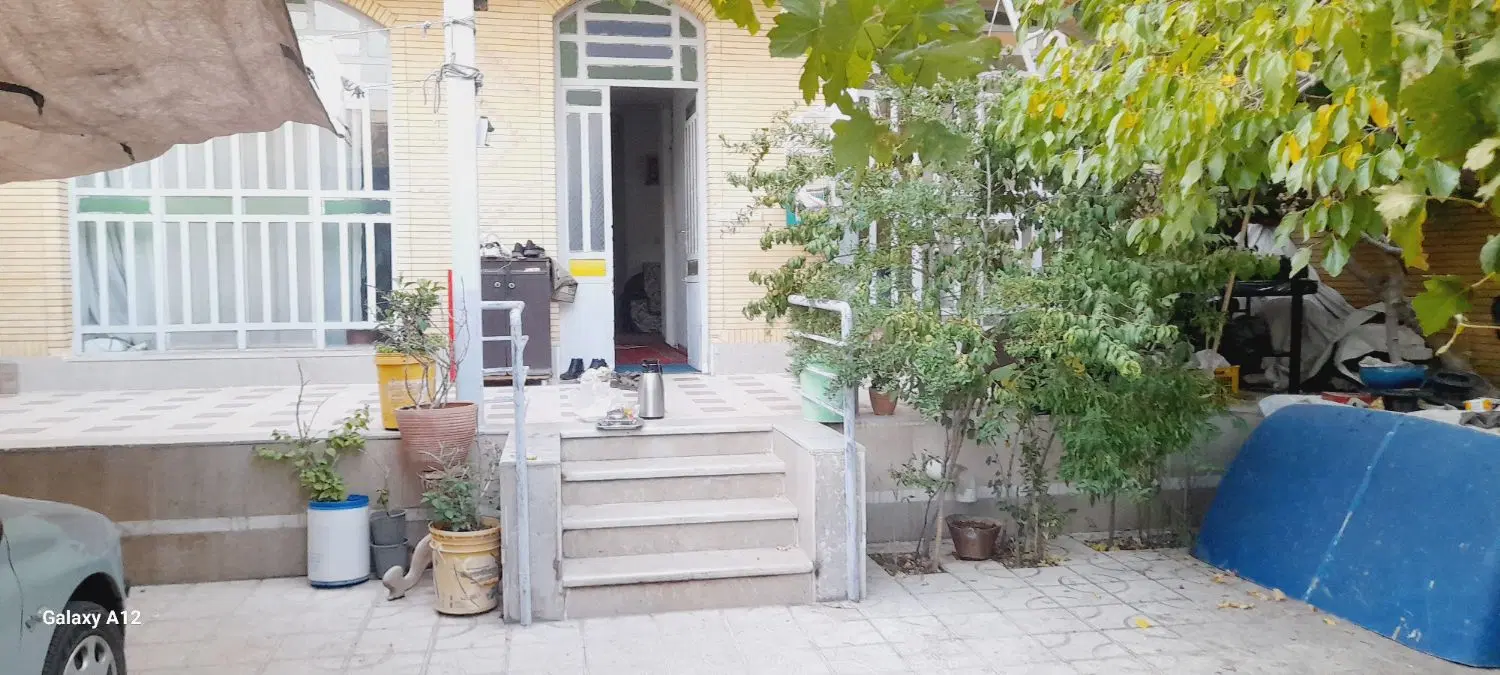 منزل ویلایی حیاط دار