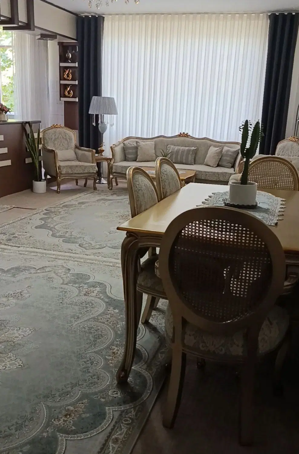 رهن کامل ، منطقه ۸