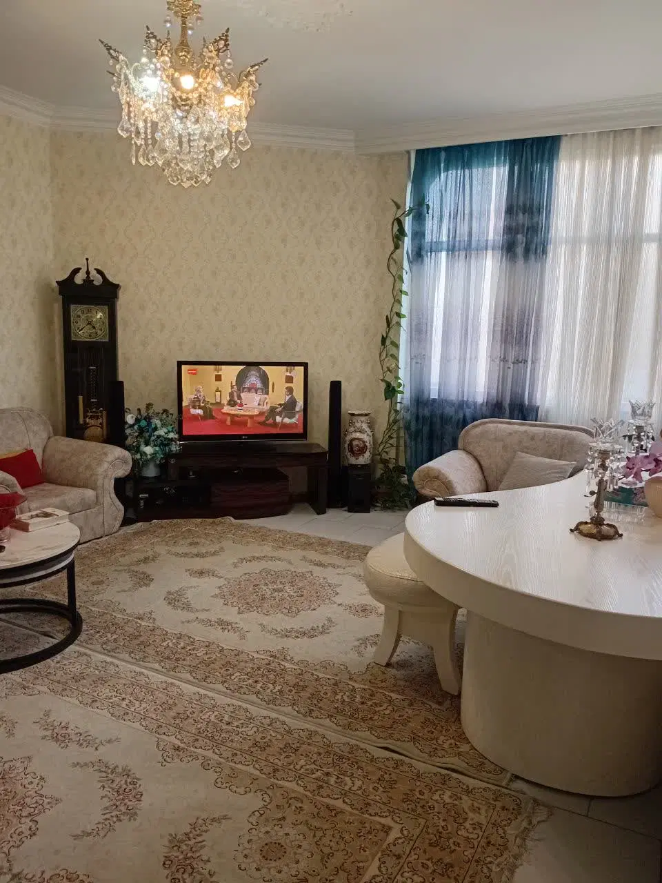 تهران نو ۷۰ متر_نورگیرفوق العاده