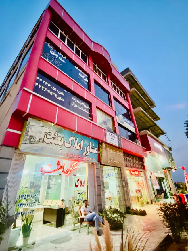 اجاره ۹۰متر واحد اداری_فاز۲ میدان مادر(تاپ لوکیشن)