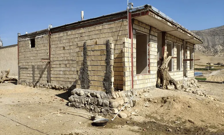 فروش خانه نیم کاره در جم