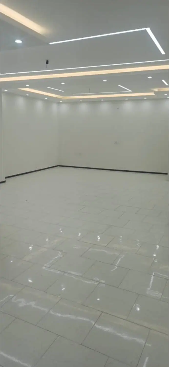 ۱۲۵متری بلوار باغستان طبقه اول