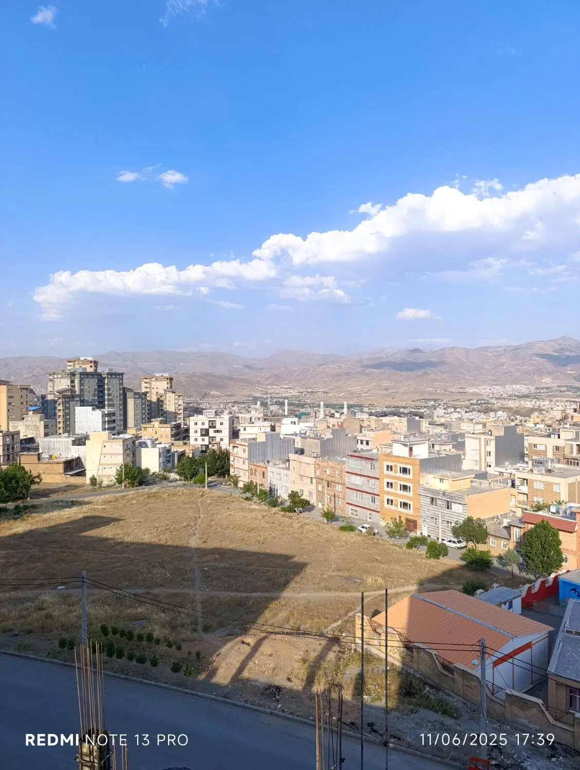آپارتمان سه خوابه ویلاشهر