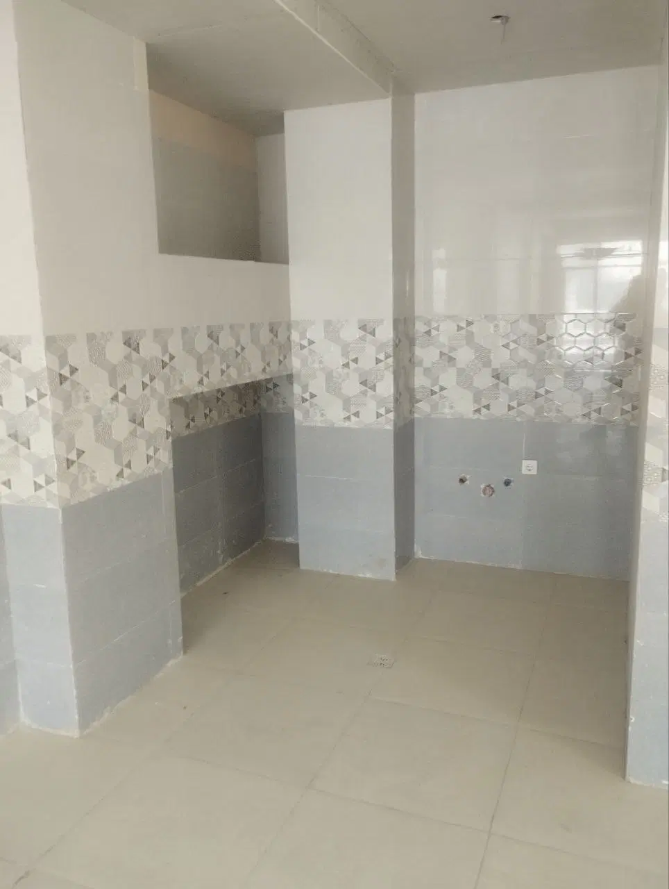 فروش آپارتمان ۱۲۵ متری، امیرآباد کوهک چهارم