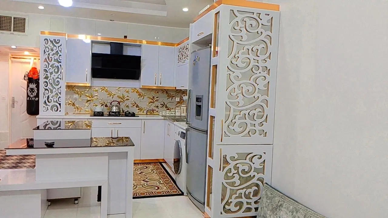 خانه دوطبقه استقلال