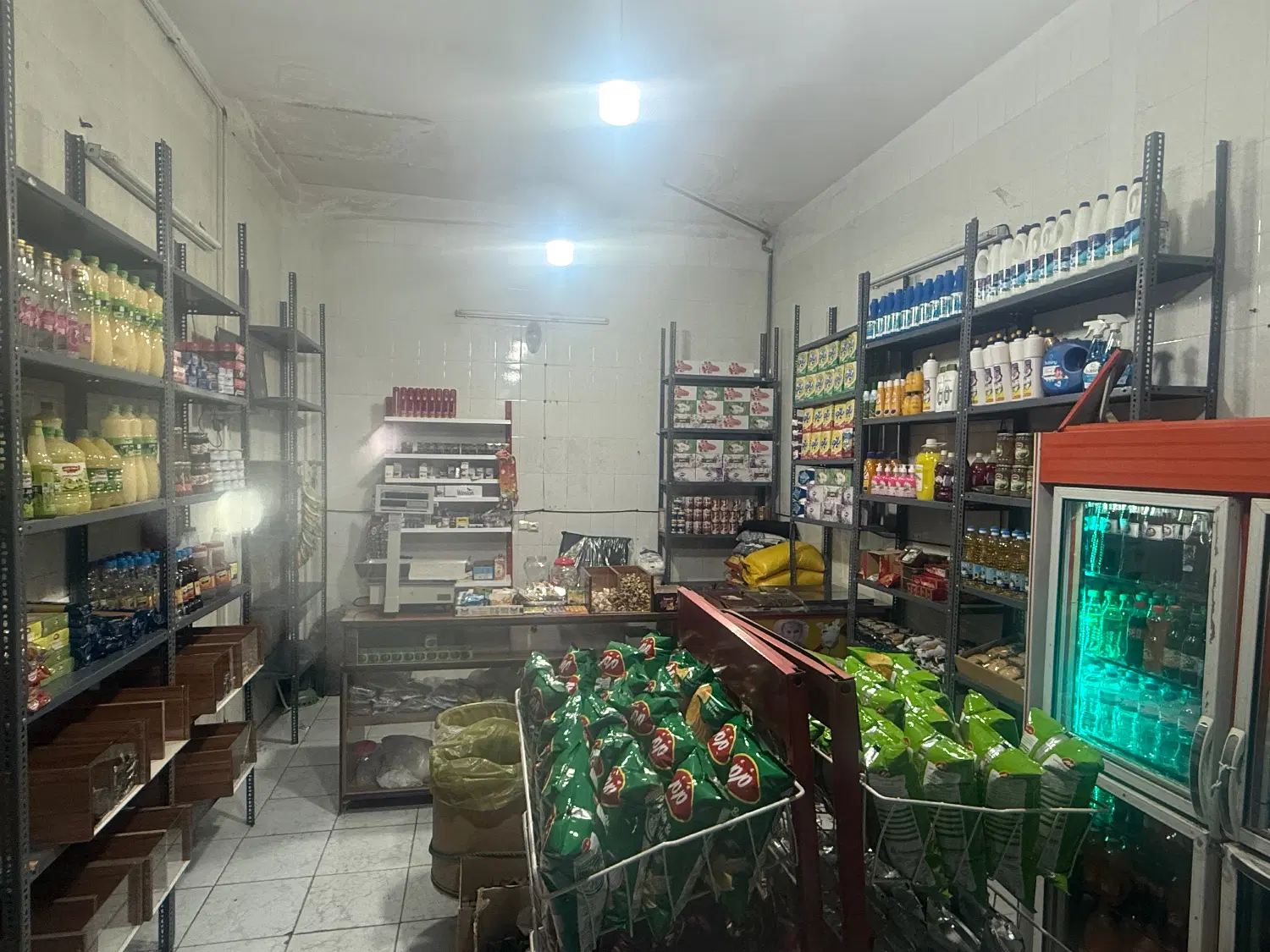 اجاره مغازه ۳۵متری دونبش تمام سرامیک
