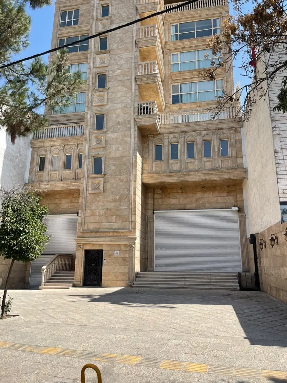 رهن و اجاره مغازه ۲۶۰متر چنچنه
