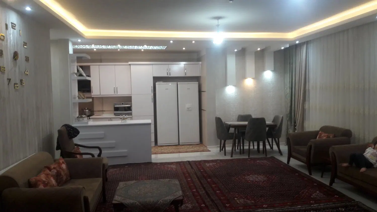 ۱۲۷ متری ابراهیم آباد