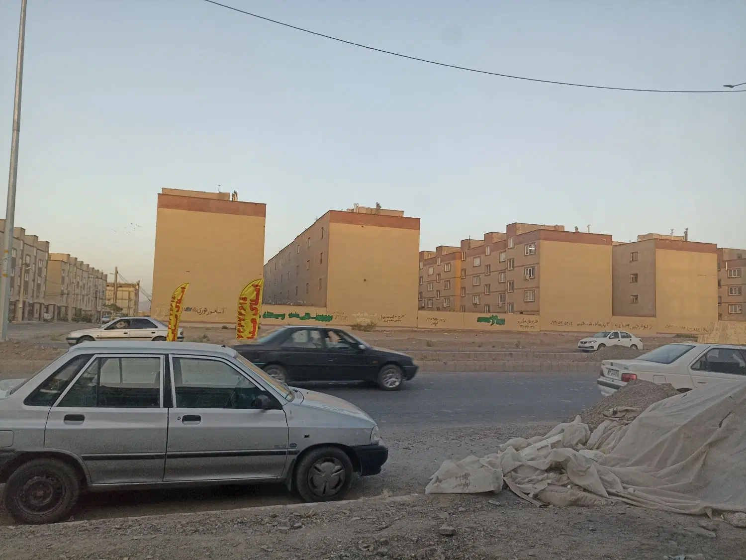 زمین 450متری با پروانه شش دانگ ( جنب غدیرشهر