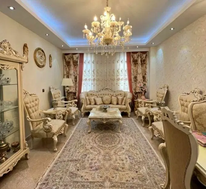 ۷۵ متر دوخواب ،تازه نقاشی ،پارکینگ ،شاخه اصلی