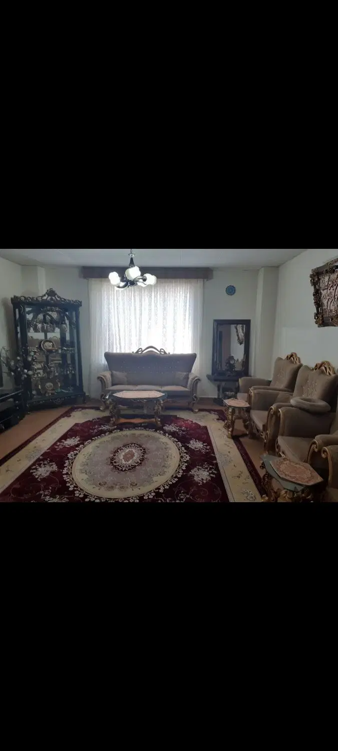 واحد فروشی