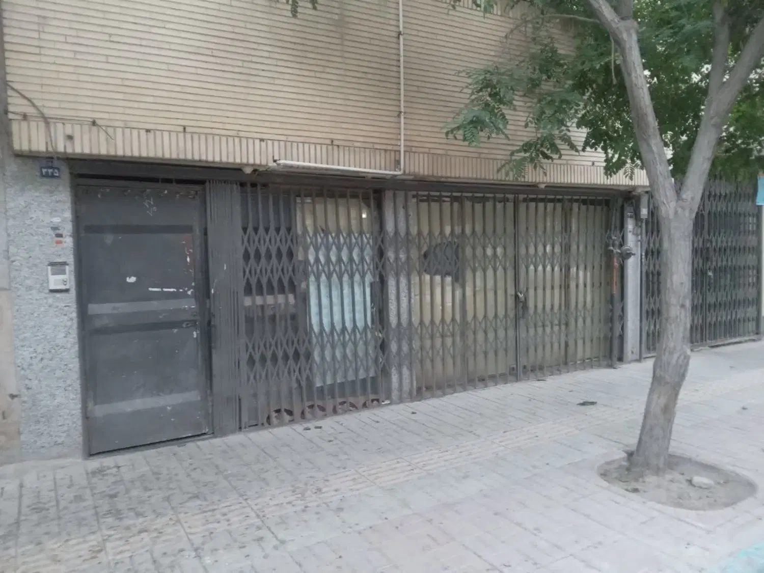 اجاره منزل ۱۸۰ متر ویلایی طبقه دوم