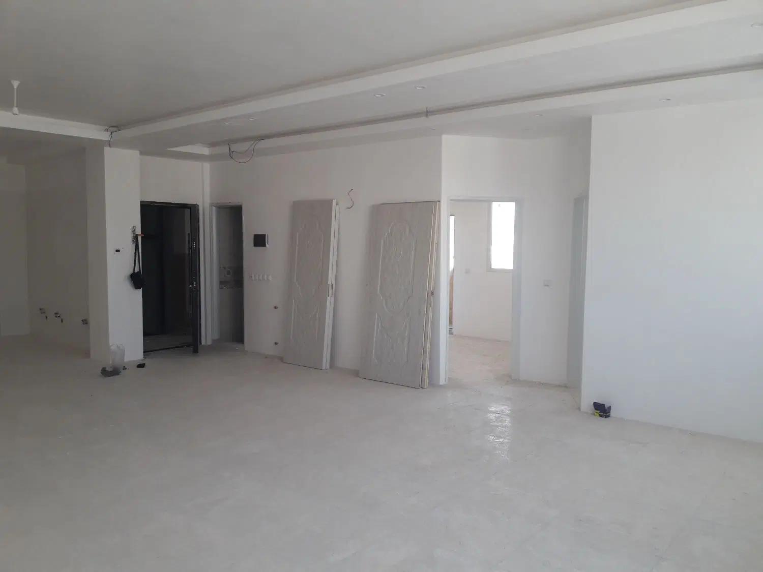 آپارتمان کیلید نخورده