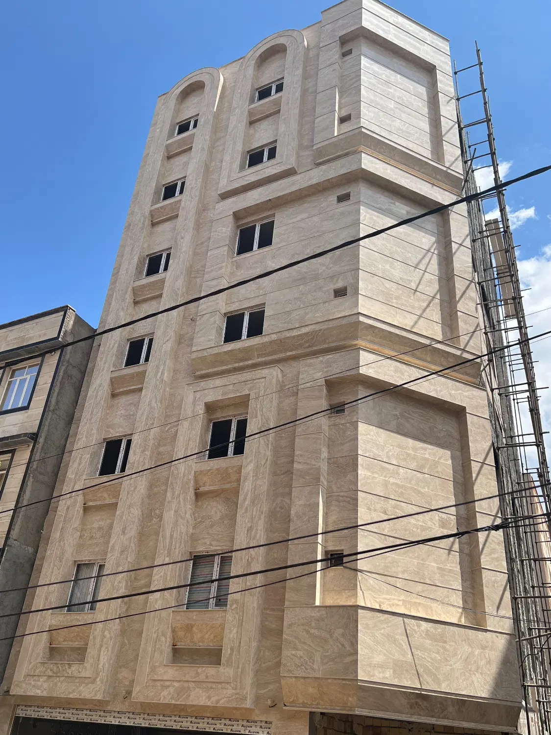 آپارتمان ۱۵۵ متری عطایی